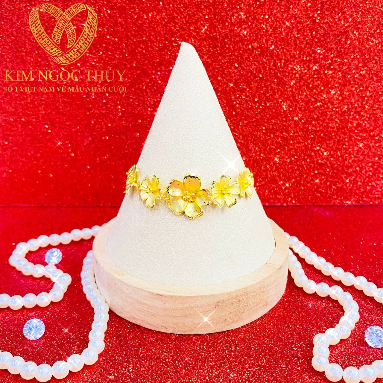 Lắc tay vàng 3 chỉ độc đáo, ấn tượng