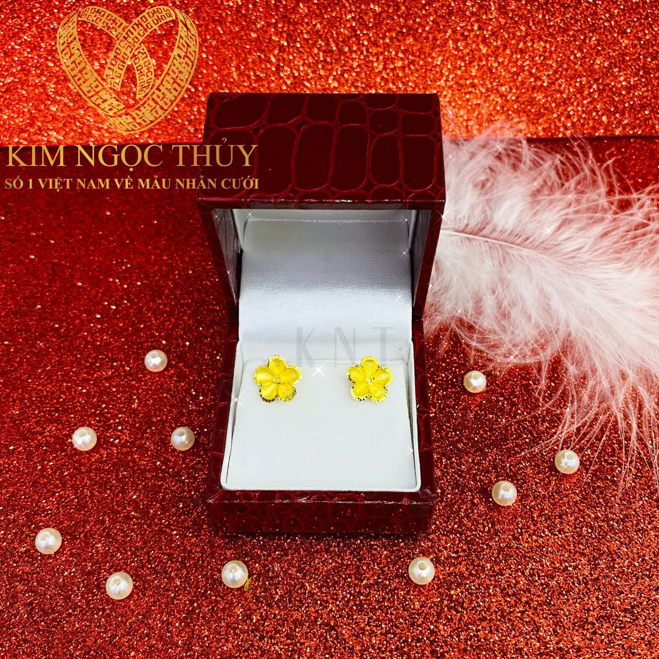 Tỏa sáng trong ngày cưới với bông tai hoa mai 5P vàng 24K