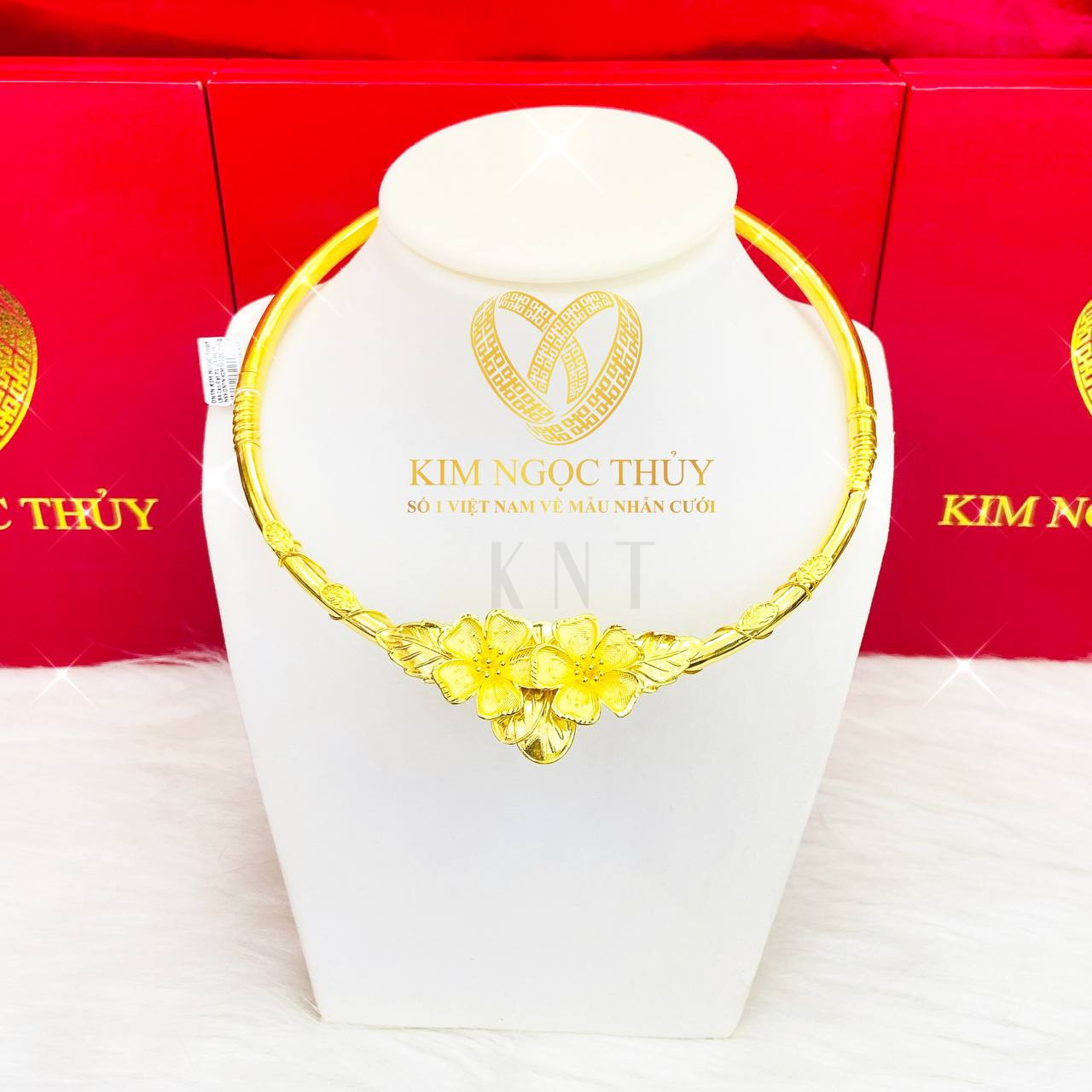Kiềng trơn vàng 24K quấn hoa, heo, long phụng thiết kế độc đáo