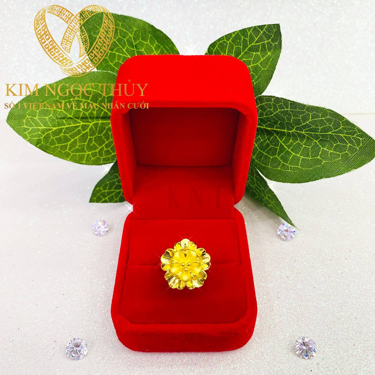 Nhẫn hoa mai từ 5P đảm bảo độ hoàn thiện cao nhất