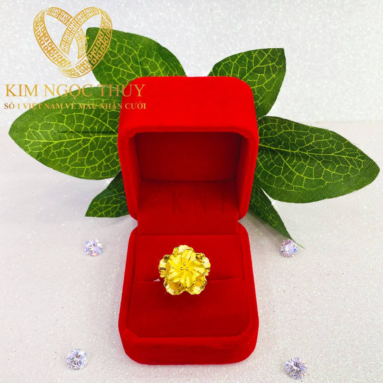 Nhẫn hoa mai từ 5P mang độ bền đẹp, và đầy cuốn hút