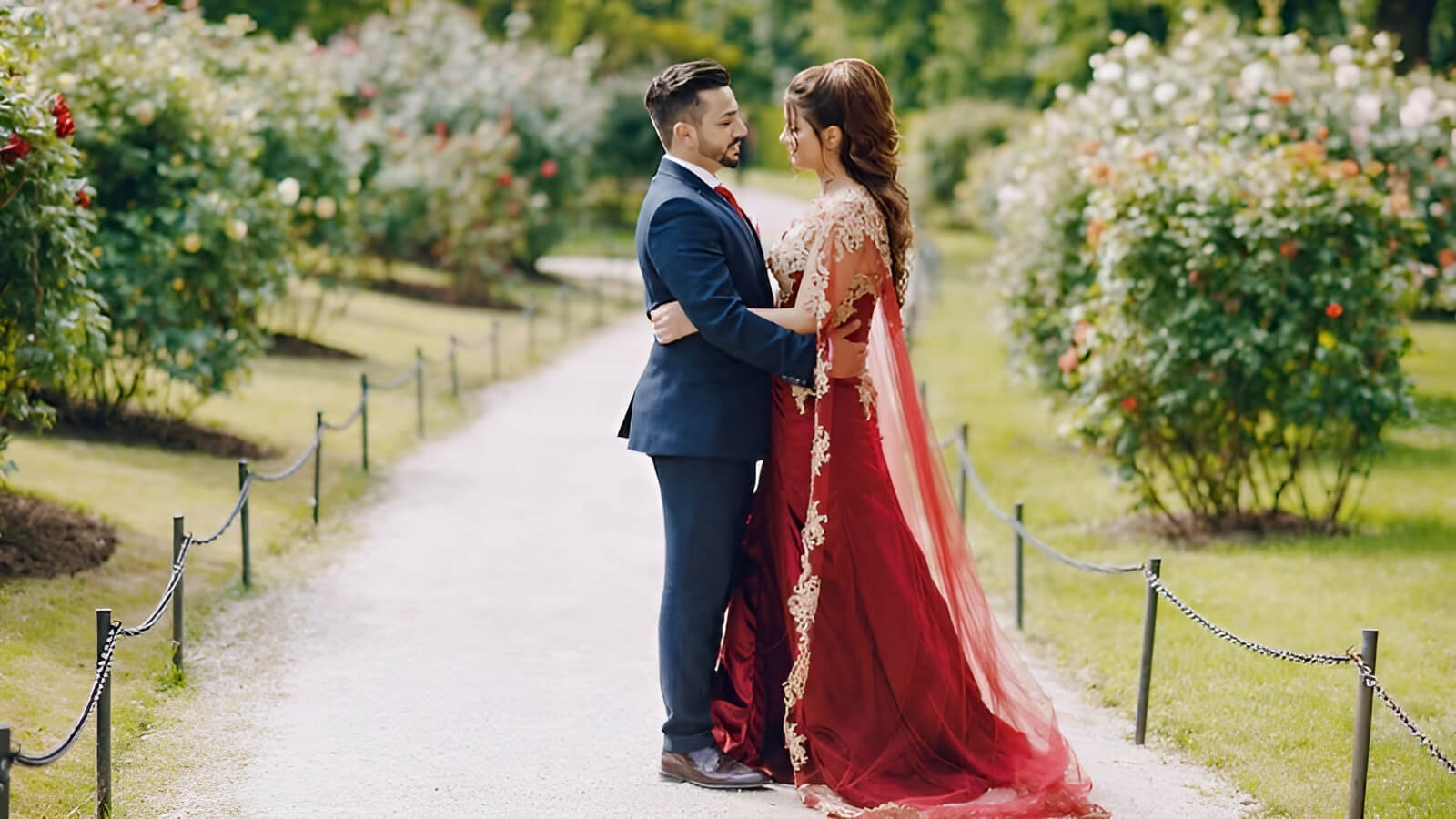 Đây chính là gốc rễ, là chất keo gắn kết hai con người xa lạ thành một gia đình