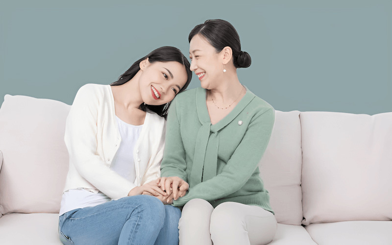 Cha mẹ tin tưởng và hỗ trợ giúp con tự tin trên hành trình mới.