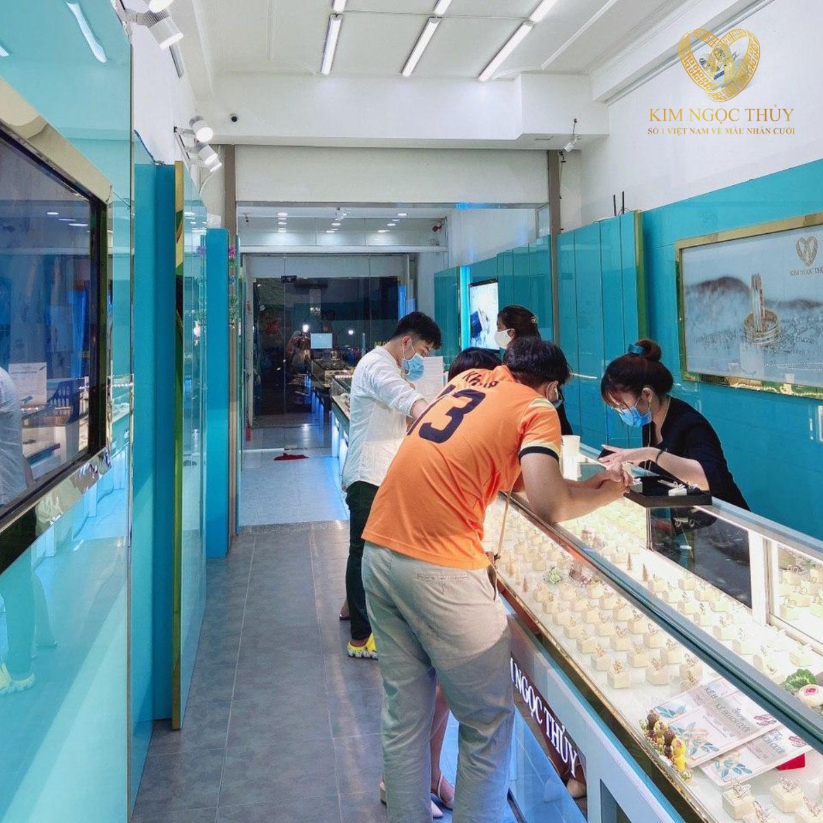 Showroom Kim Ngọc Thủy Quận Gò Vấp