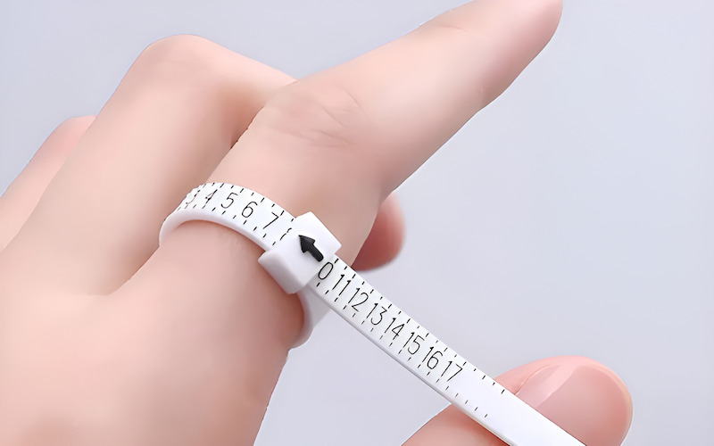 Đo size nhẫn nhiều lần giúp đưa ra kết quả chính xác