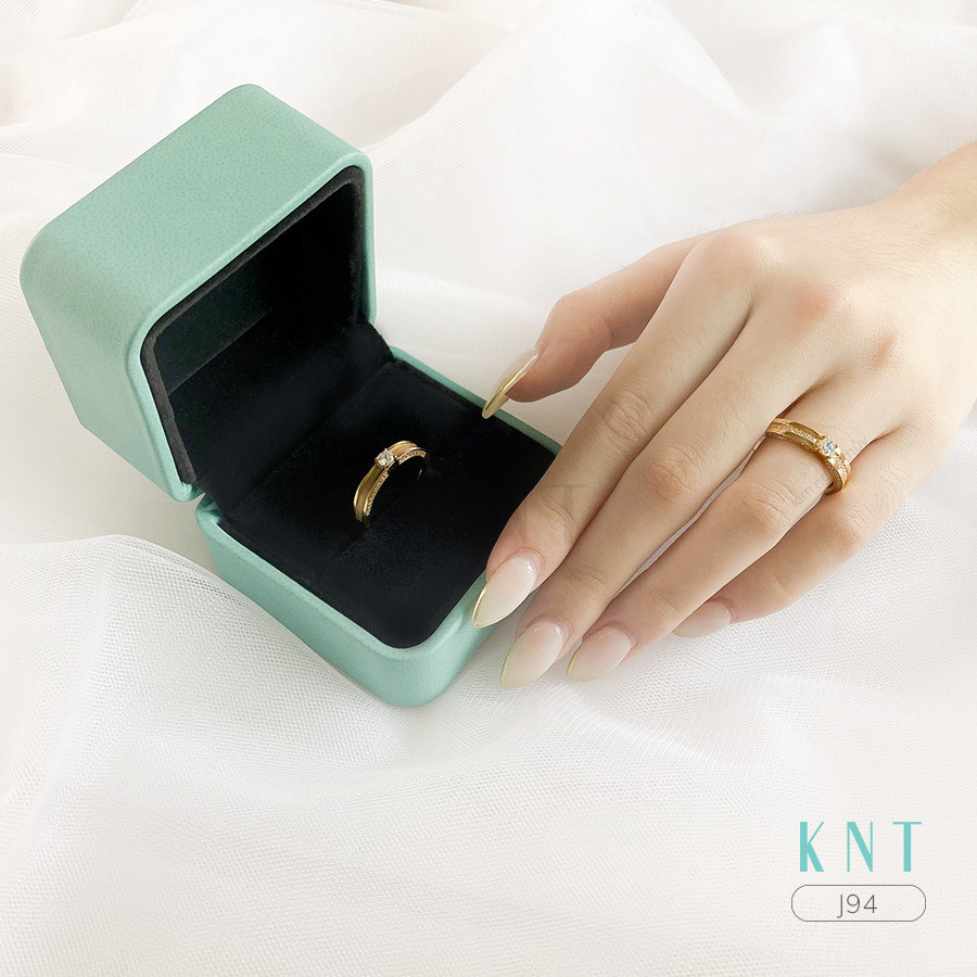 Nhẫn cưới J94 khắc tên miễn phí