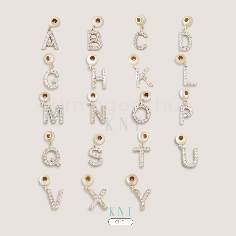 Charm chữ cái màu vàng từ Kim Ngọc Thủy chất kiệu vàng 10K, thiết kế tinh xảo