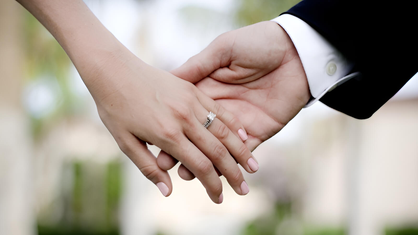 Hãy cân nhắc kỹ lưỡng trước khi quyết định thay đổi size nhẫn vĩnh viễn.