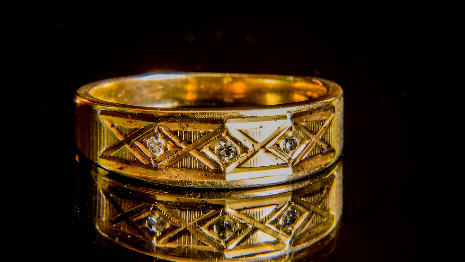 Gợi ý một số mẫu nhẫn cầu hôn đẹp