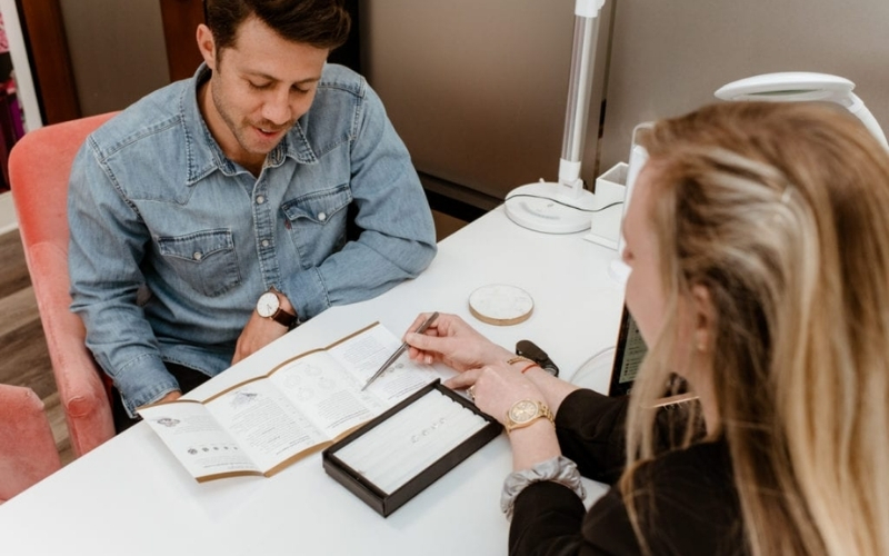 Hãy đầu tư vào những sản phẩm quà tặng có giá trị sử dụng lâu dài, bền đẹp theo thời gian