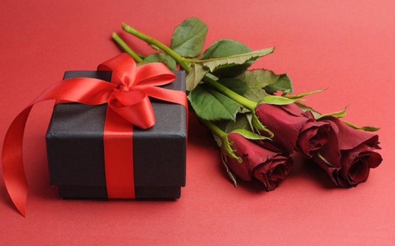 Giá trị thực sự của món quà 8/3 không nằm ở giá tiền mà ở ý nghĩa và thông điệp bạn muốn gửi gắm