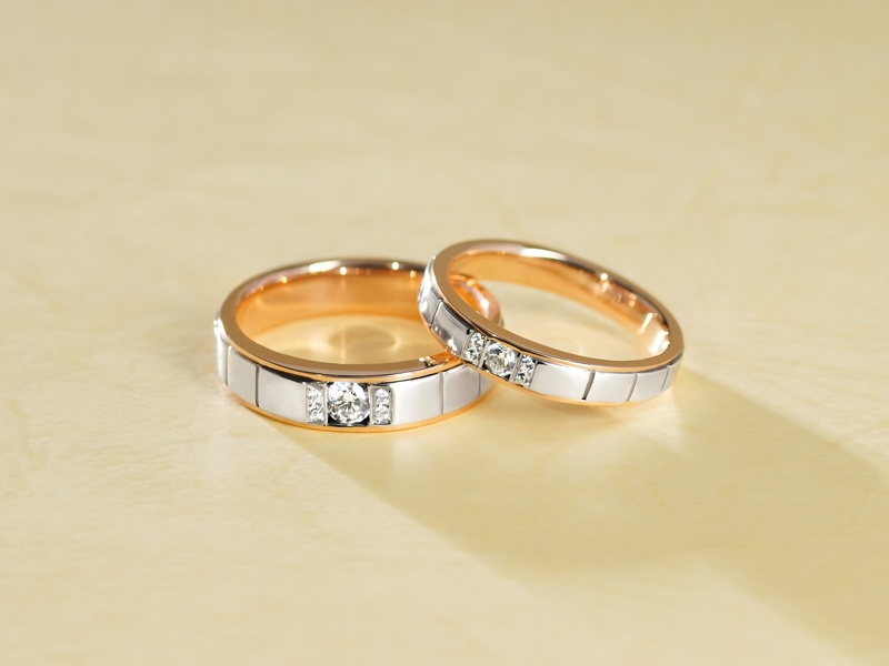 Nhẫn cưới là biểu tượng của tình yêu vĩnh cửu