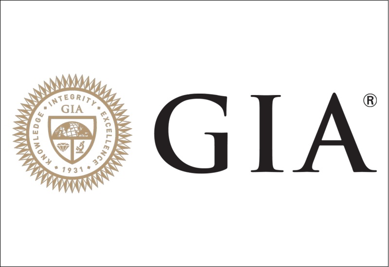 Giấy kiểm định GIA là "bảo chứng" uy tín nhất cho kim cương.