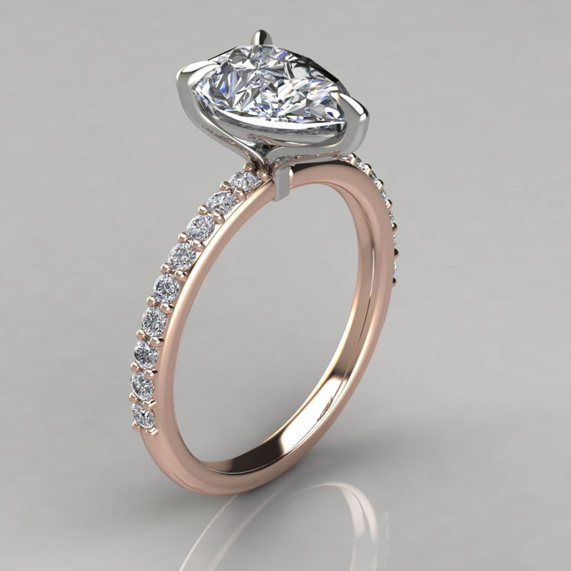 Nhẫn đính hôn với chấu kiểu Claw Prong sắc nhọn.