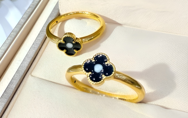 Món quà hoàn hảo để trao gửi yêu thương và lời chúc phúc vẹn tròn.