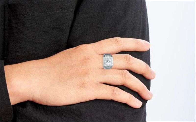 Nhẫn vector: Biểu tượng tình yêu quyết đoán, mạnh mẽ và độc lập.