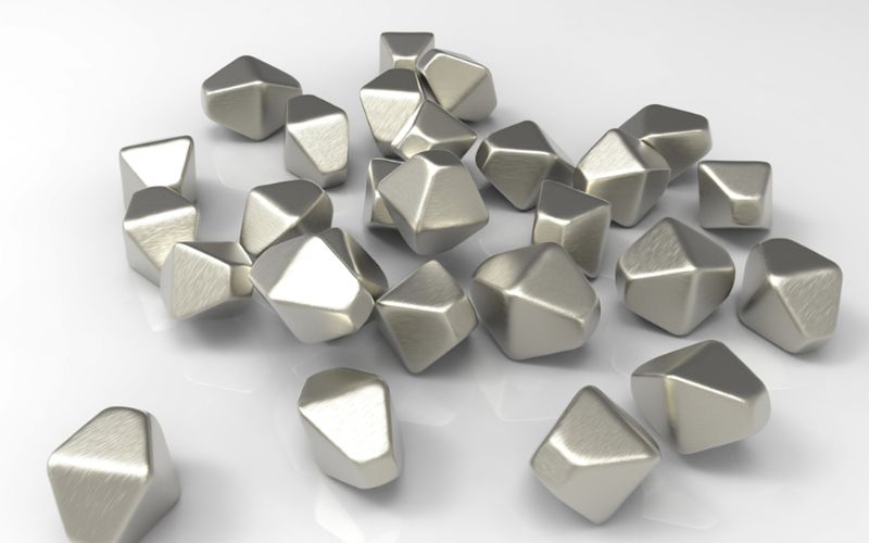 Minh họa nhà hóa học Klaproth và nguyên tố Titan trong bảng tuần hoàn.