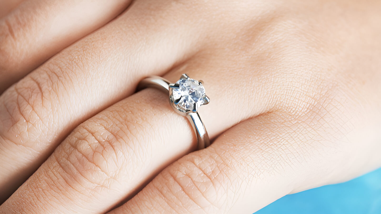 Kết quả đo đường kính nhẫn không trùng khớp với size nào trong bảng thì bạn nên chọn kích thước gần với số đo nhất