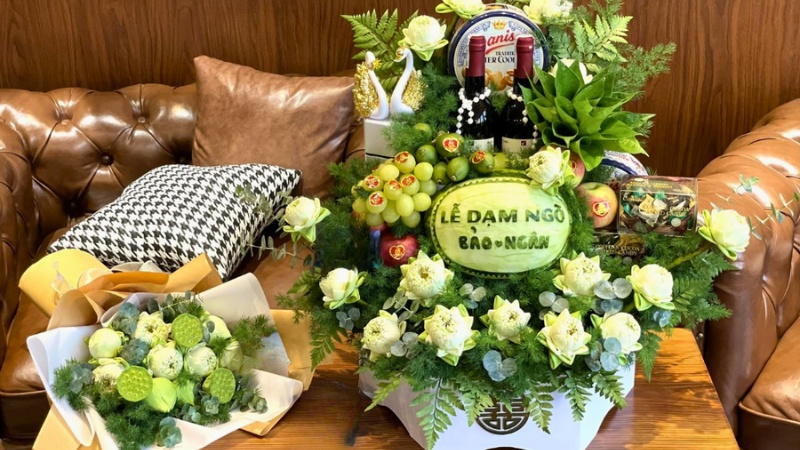Nhà trai cần chuẩn bị tráp sính lễ dạm ngõ để thể hiện tấm lòng trân trọng đối với nhà gái
