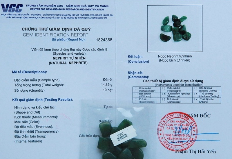 Giấy kiểm định đá quý xác nhận chất lượng ngọc bích.