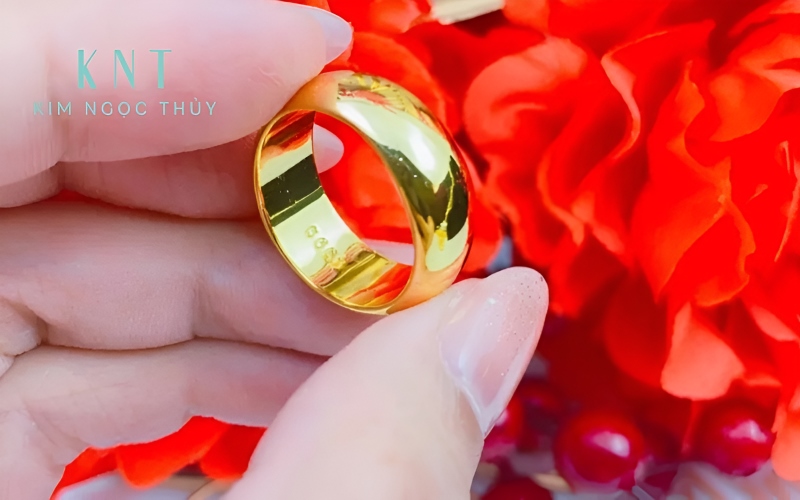 Nhẫn tròn trơn 9999: Lựa chọn phổ biến để tích trữ vàng
