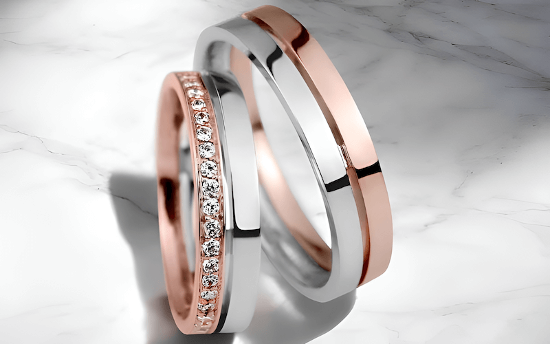 Nhẫn cưới vàng hồng là lựa chọn hàng đầu của các cặp đôi hiện đại.