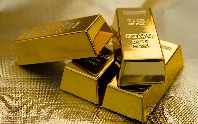 Giao dịch vàng, đặc biệt là vàng ròng giá trị cao, luôn tiềm ẩn những rủi ro