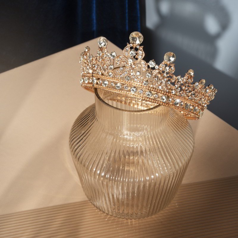 Vương miện cưới kiểu dáng boho