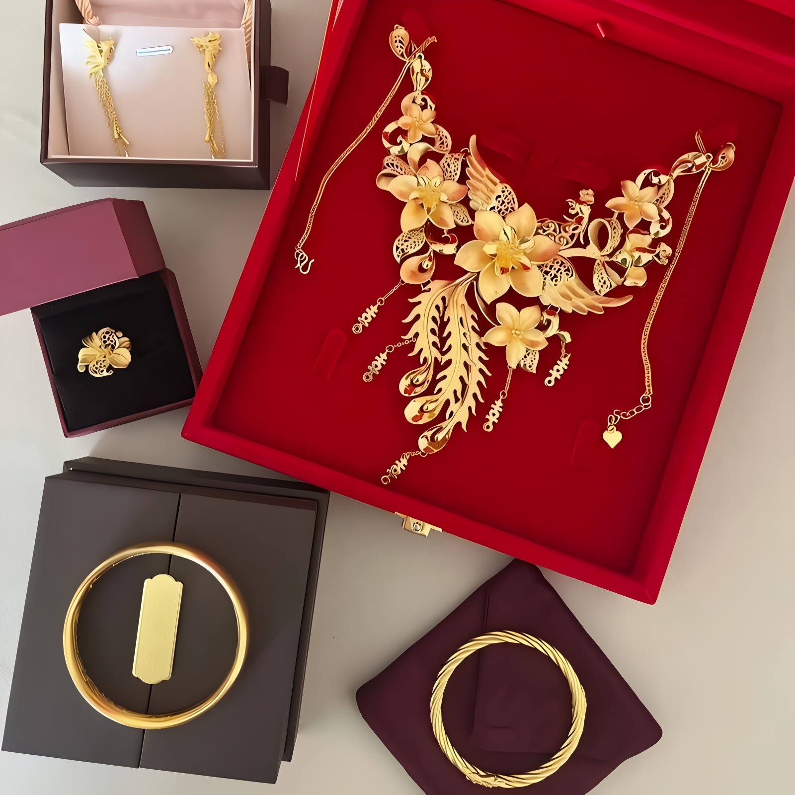 Bán vàng hồi môn có xui không?