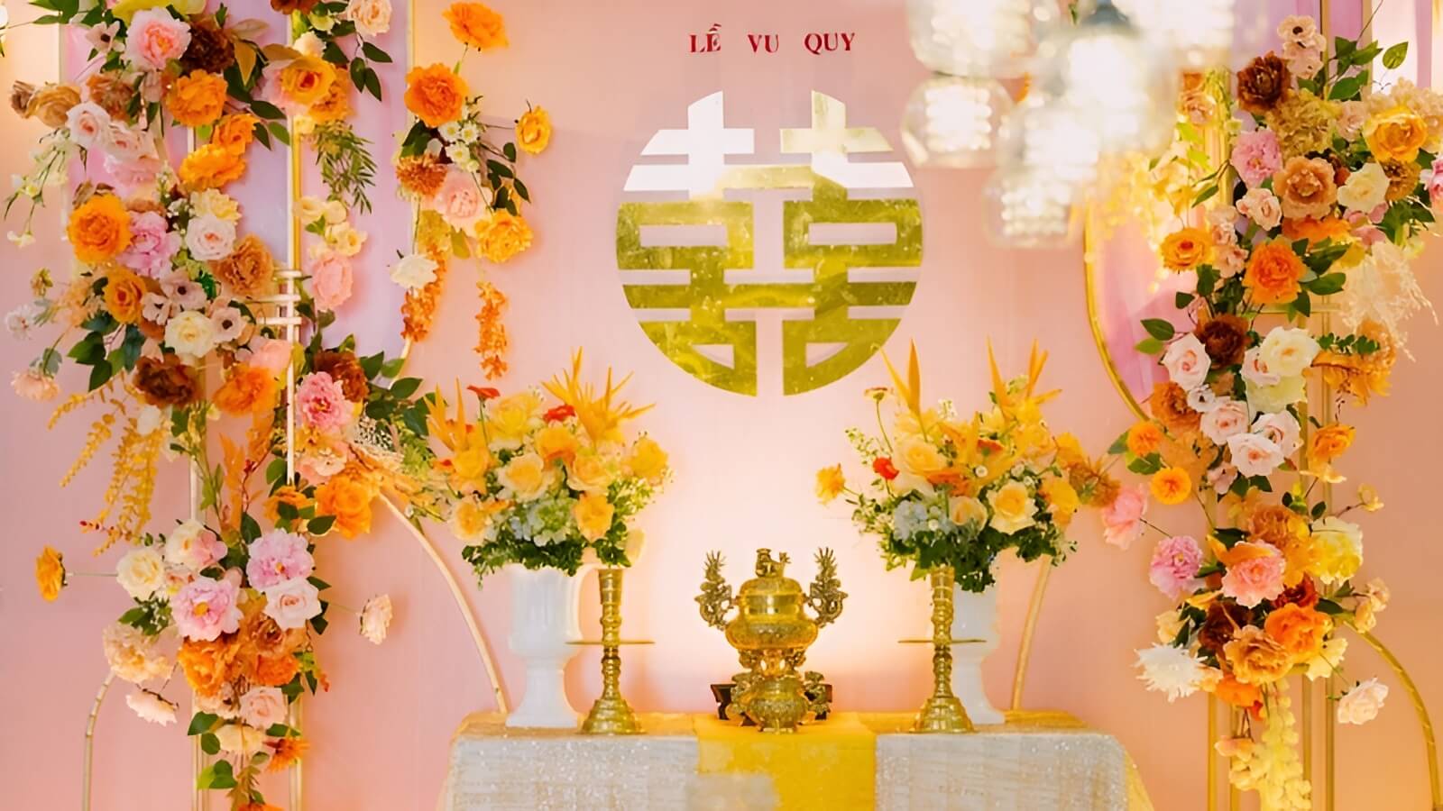 Cách cắm kết hợp với nhiều tông màu