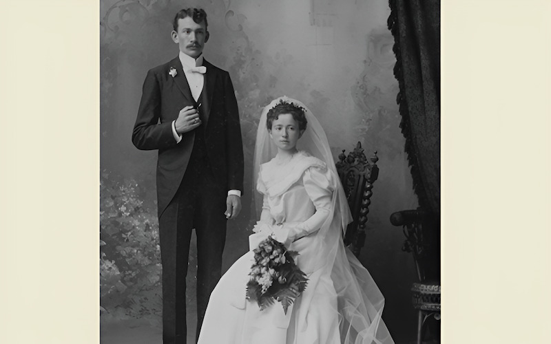 Nguồn gốc của tục tung hoa cưới có thể được truy ngược về Anh Quốc vào thế kỷ 14