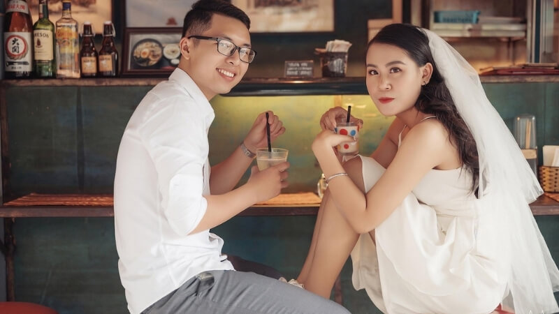 Nói chuyện, san sẻ với nhau là một trong những yếu tố giúp hôn nhân bền vững