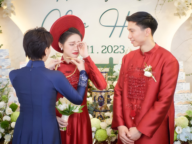 Cách trao vàng hồi môn tinh tế