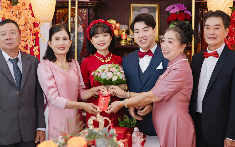 Ngày nay, quan niệm về vai trò của mẹ chồng và mẹ đẻ, cũng như mối quan hệ mẹ chồng - nàng dâu đã có nhiều thay đổi tích cực