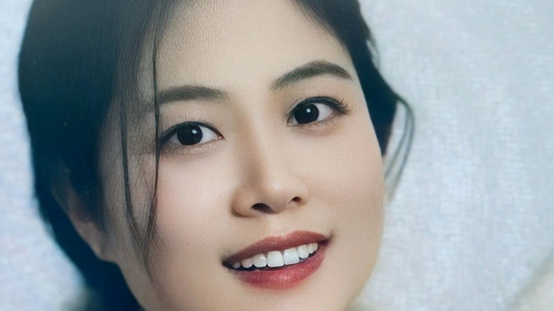 Gương mặt đầy đặn cùng đường nét nhẹ nhàng thường gợi liên tưởng đến vẻ đẹp phúc hậu