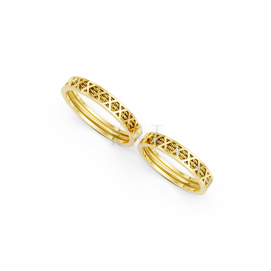 Nhẫn cưới E823 hoạ tiết đá đính quanh thân nhẫn màu Vàng Gold đính đá trắng, thiết kế phá cách, sang trọng