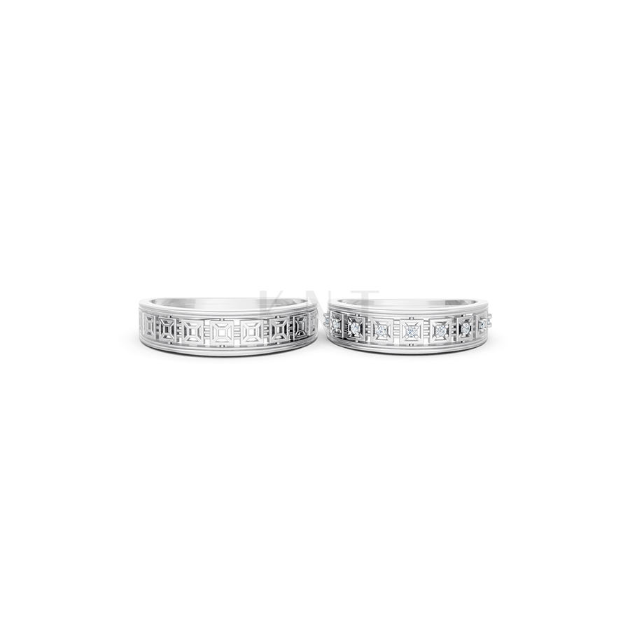 Nhẫn cưới E848 phong cách truyền thống, hoạ tiết vuông độc đáo màu vàng trắng White Gold vàng sáng bóng, thiết kế trẻ trung