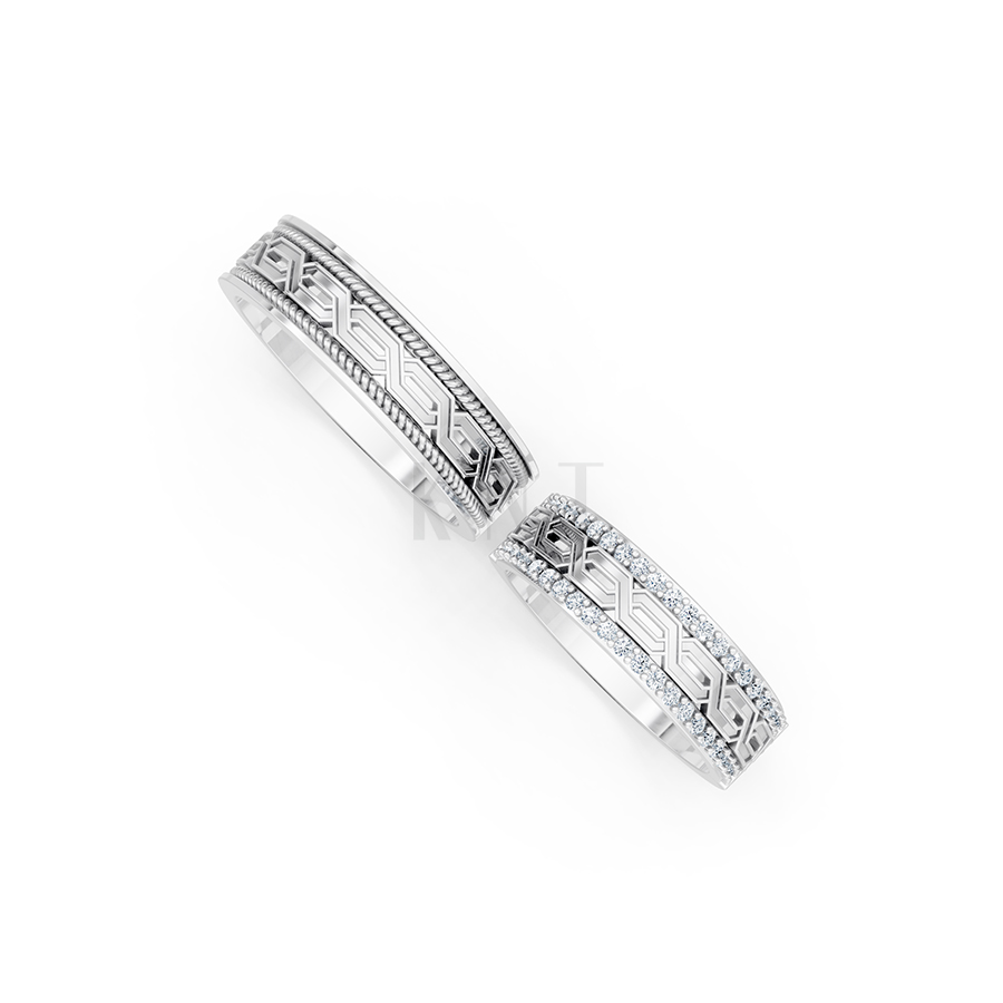 Nhẫn cưới E872 bản nhẫn lớn, họa tiết lục giác tinh xảo màu vàng trắng White Gold kiểu dáng cá tính, hiện đại