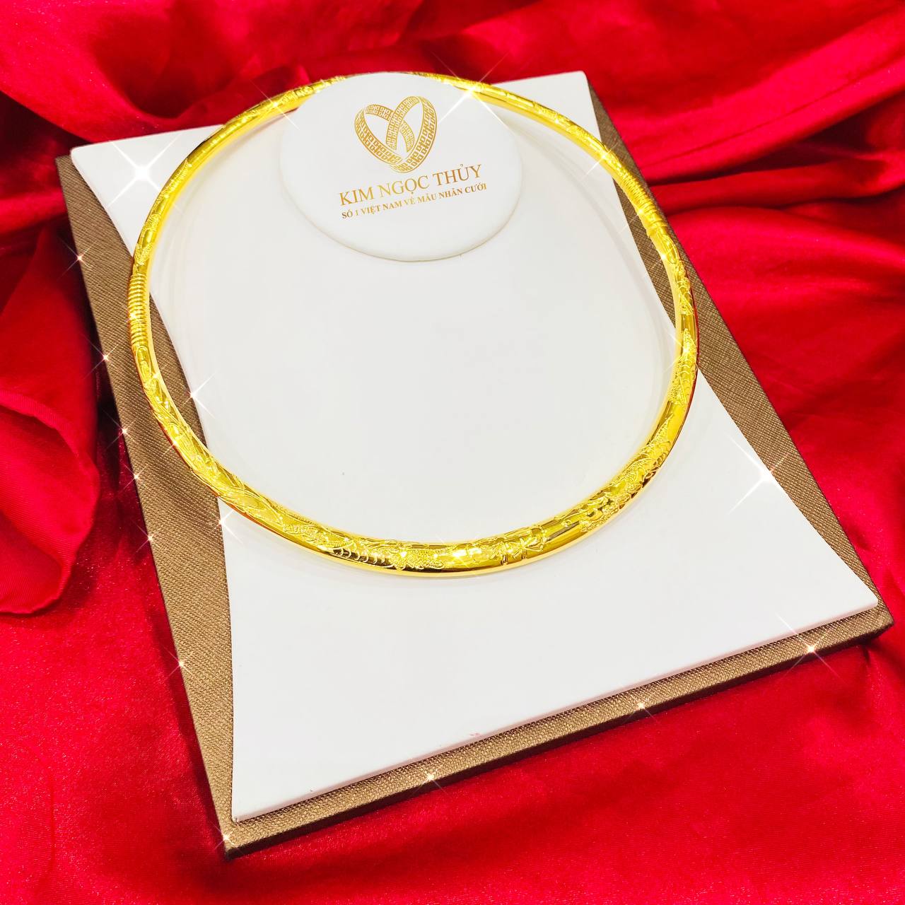 KIỀNG CHẠM HOA VĂN LONG PHỤNG 1 CHỈ