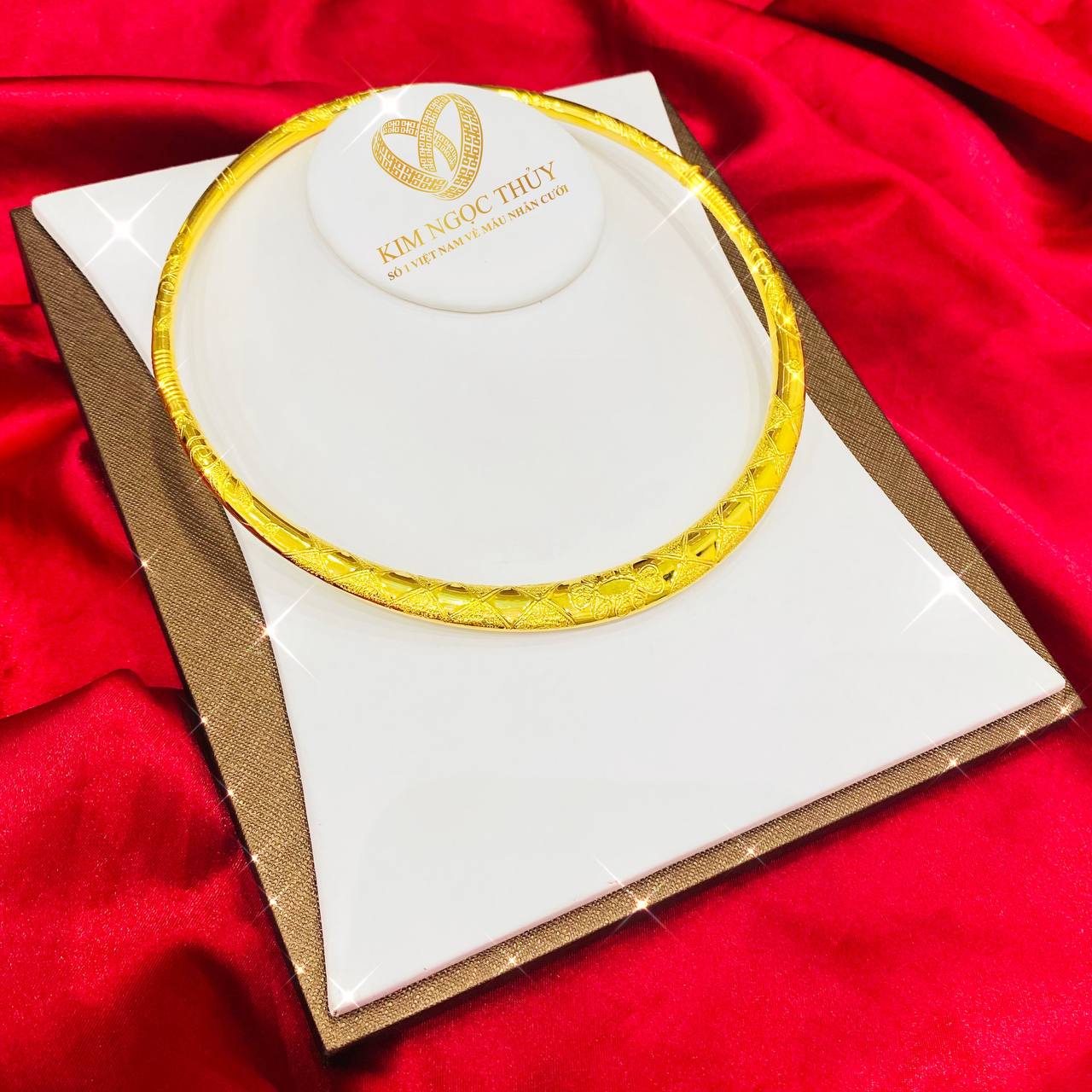 KIỀNG CHẠM HOA VĂN LONG PHỤNG 1 CHỈ 5