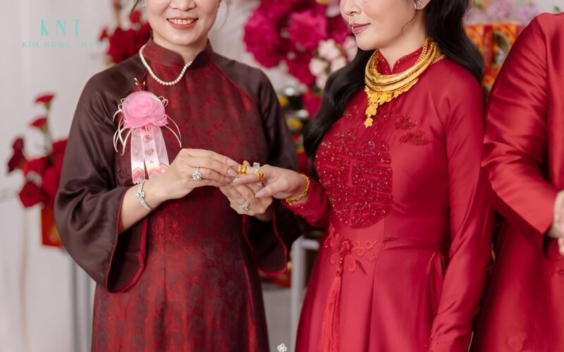 Vàng 999 thường được dùng làm của hồi môn trong ngày cưới