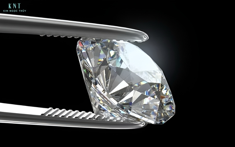 Kim cương nhân tạo được nuôi cấy trong phòng thí nghiệm