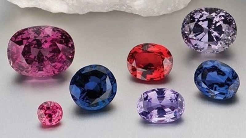 Màu sắc đa dạng của đá Spinel