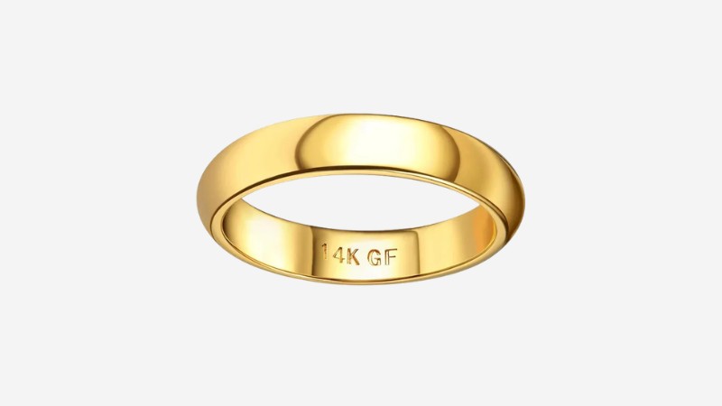 Kiểm tra ký hiệu tuổi vàng bên trong lòng nhẫn