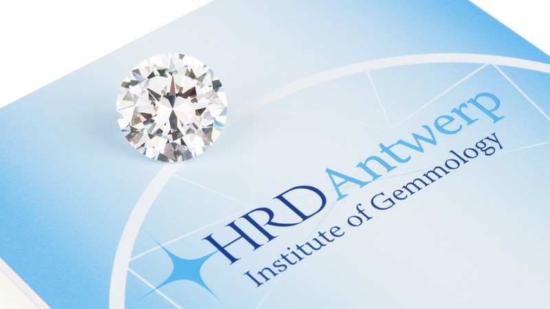 Chứng chỉ HRD kiểm định kim cương có chứng nhận nguồn gốc hợp pháp