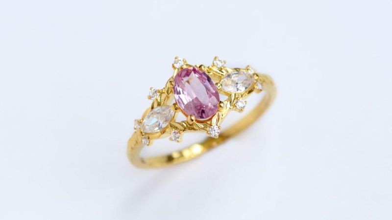 Vàng 15K phù hợp để chế tác các thiết kế nhẫn nhiều chi tiết và tinh xảo