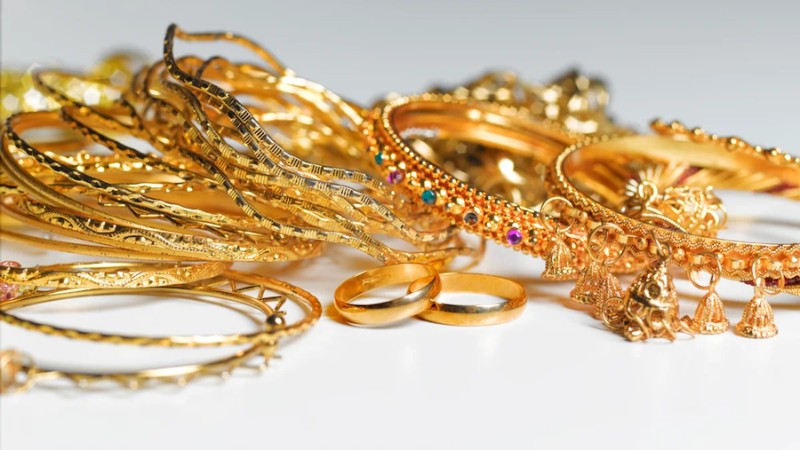 Vòng tay vàng mỹ ký với thiết kế đa dạng và hiện đại