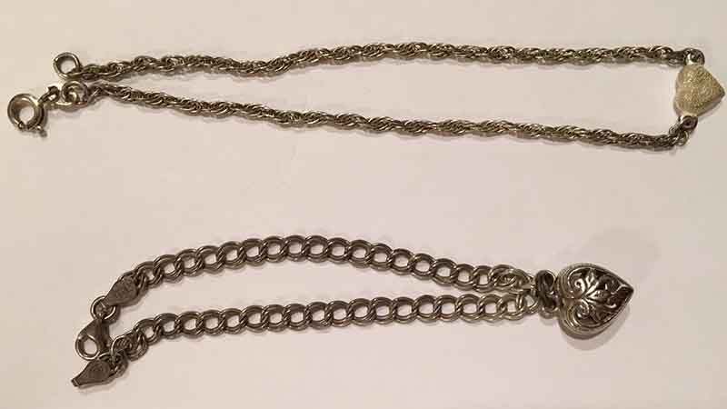 Trang sức vàng mỹ ký bị oxy hoá khi bảo quản sai cách