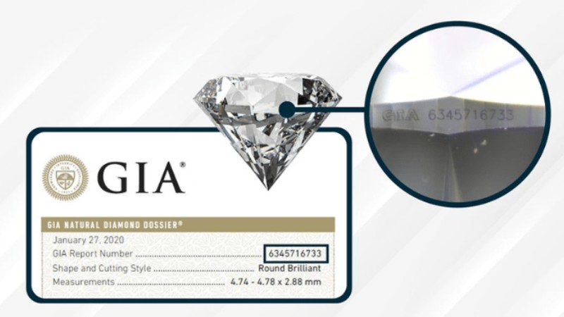 Đối chiếu số seri trên viên kim cương và giấy GIA